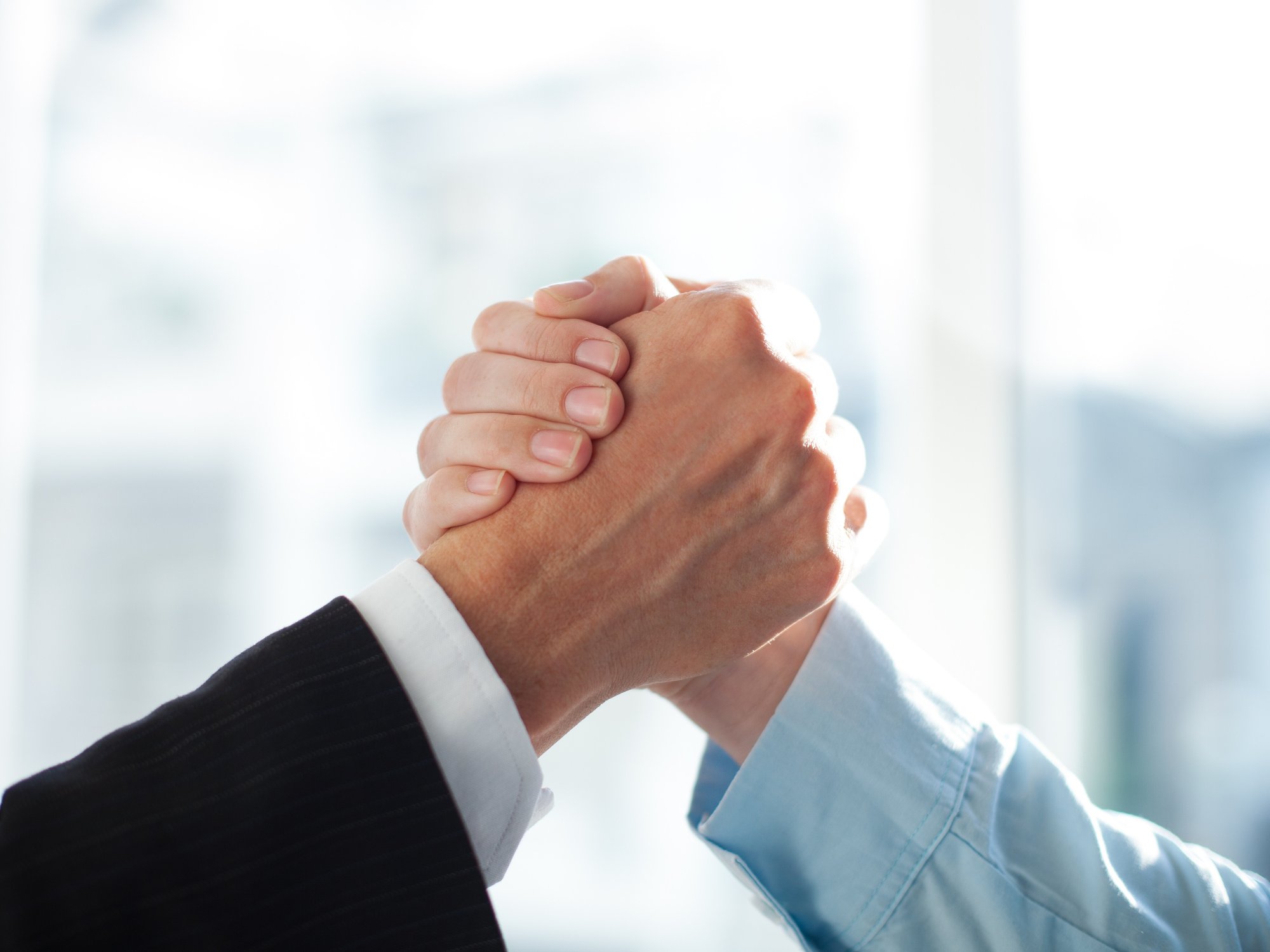 agreement-team-friend-collar-white agreement-team-friend-collar-white